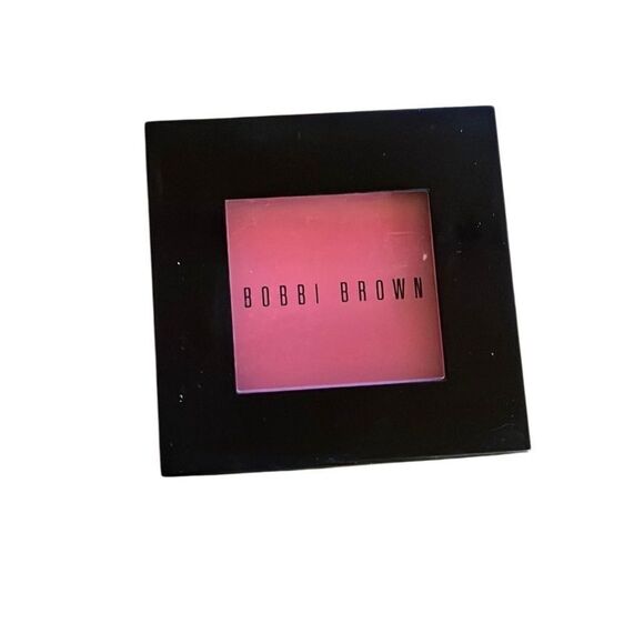 Bobbi Brown Pink Blush in the color Apricot - Picture 2 of 5